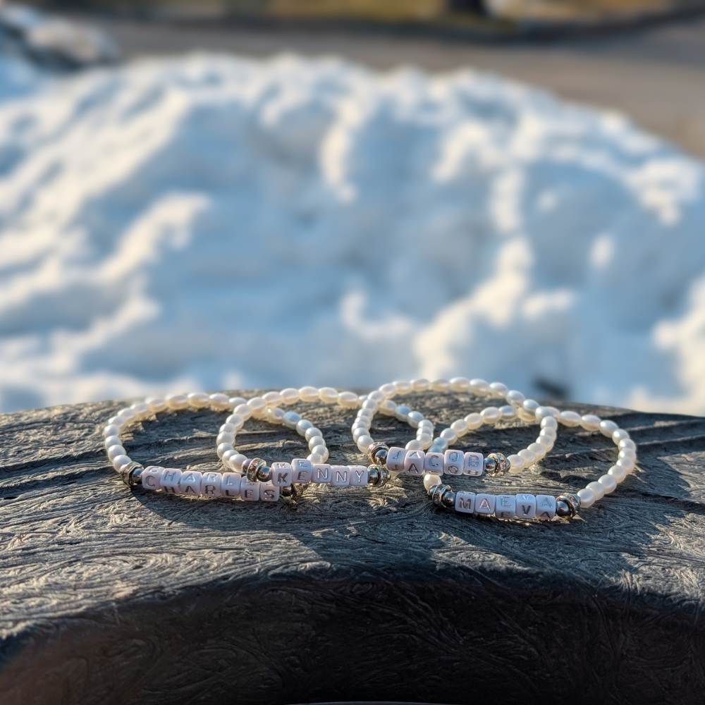 *FÊTE DES MÈRES* | Bracelet blanc perlé avec prénom personnalisé