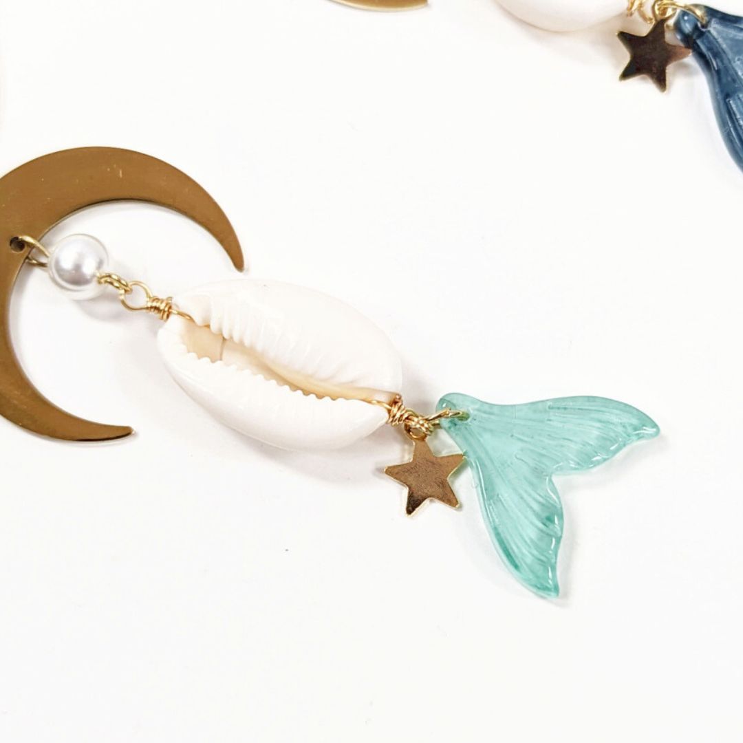 AS07 | Crystal Fishtail With Moon, Sun & Cowrie Shell Suncatcher