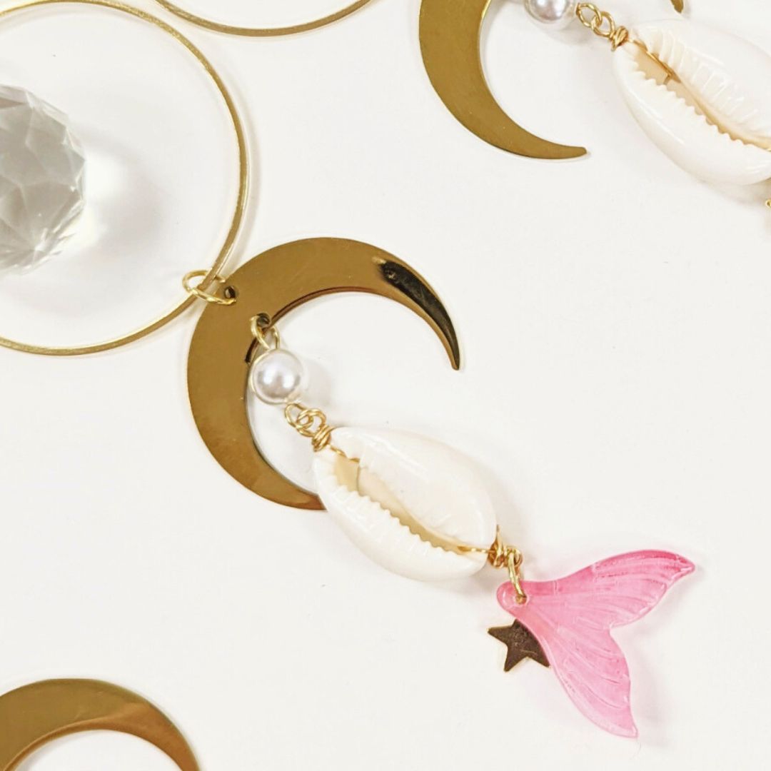 AS07 | Crystal Fishtail With Moon, Sun & Cowrie Shell Suncatcher