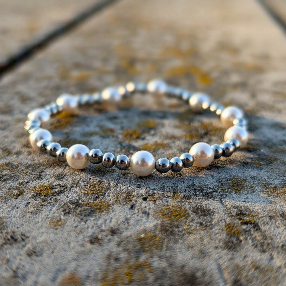 *MOTHER'S DAY* | Pearly White Bracelet Set