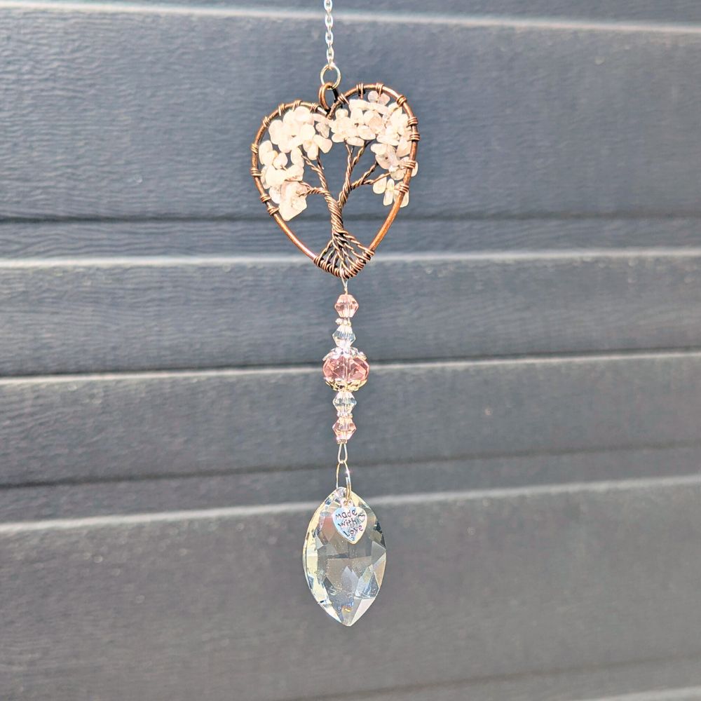 XX13 | Capteur de soleil cœur cuivre avec quartz cristal, arbre de vie quartz rose