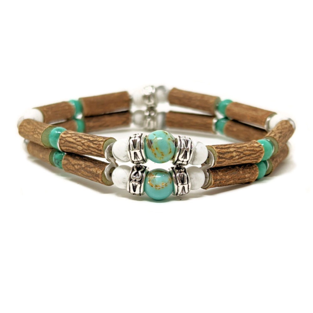 D09 | Bois de noisetier, turquoise et howlite