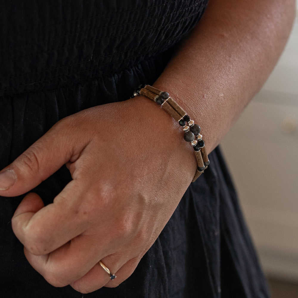 D10 | Noisetier et labradorite