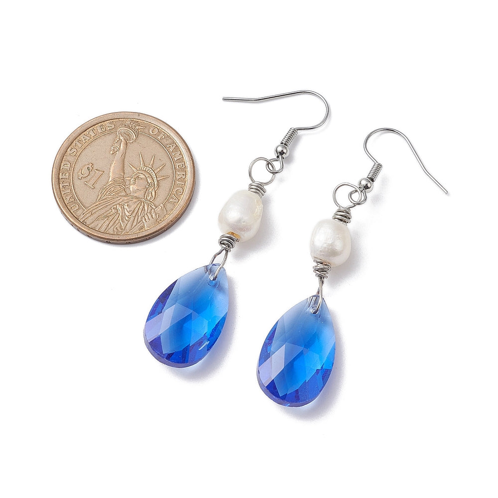 R11 | Boucles d'oreilles pendantes argentées avec gouttes en verre bleu