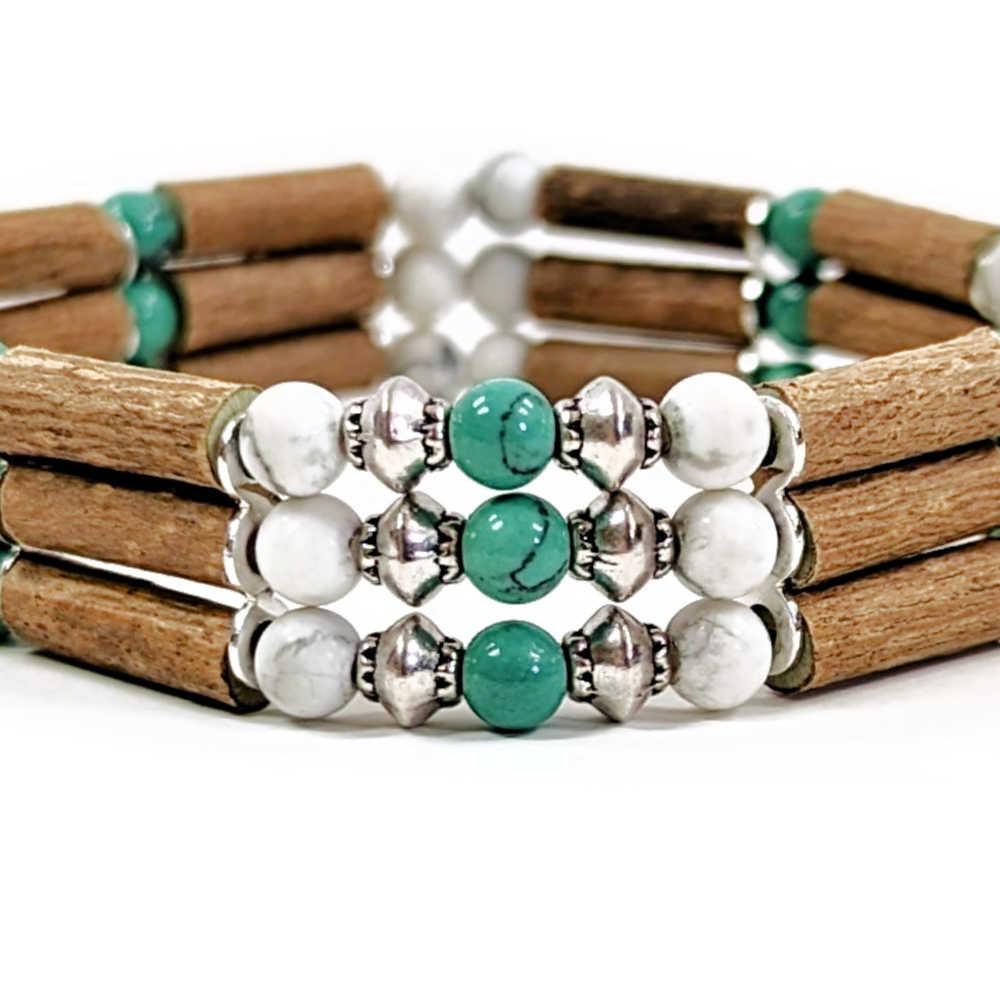 T09 | Hazel wood, turquoise & howlite - Pur Noisetier | Pure Hazelwood