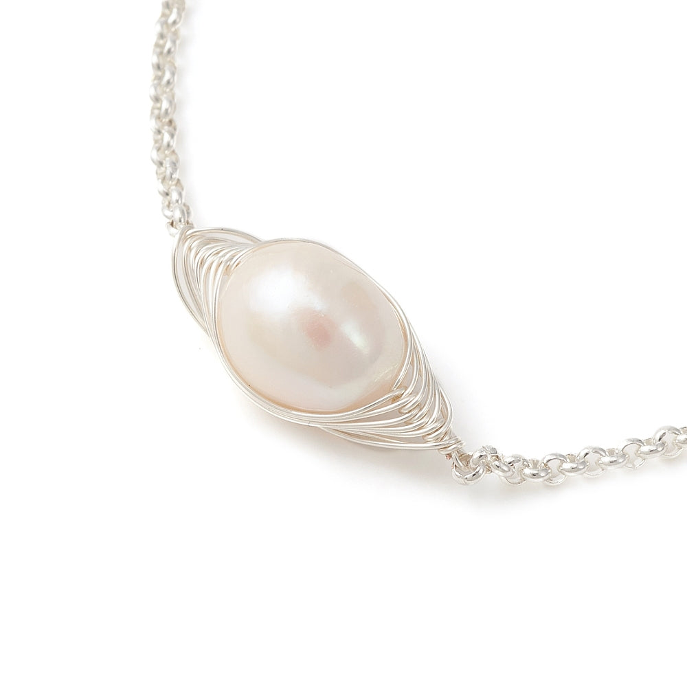XX22 | Natural White Pearl Silver Slider Bracelet