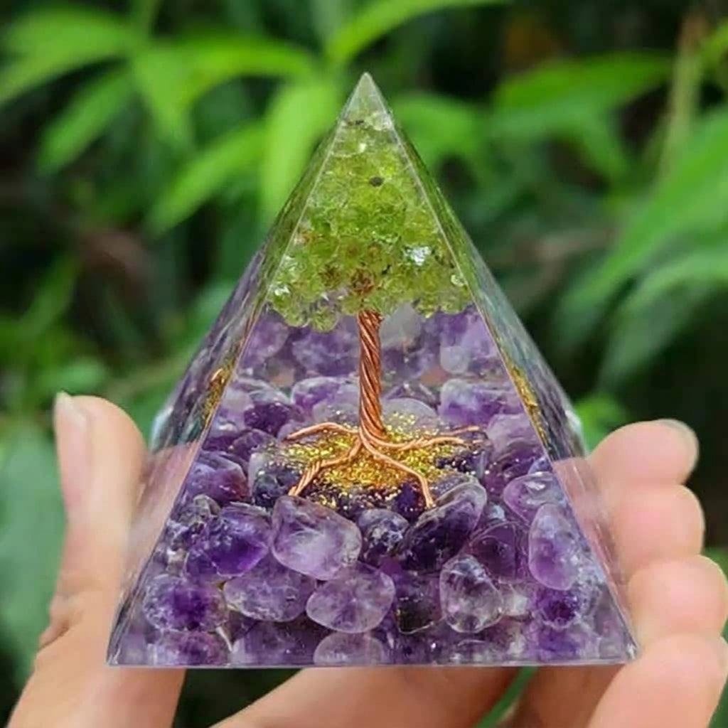 P02-A | Amethyst & Peridot Orgonite Pyramid