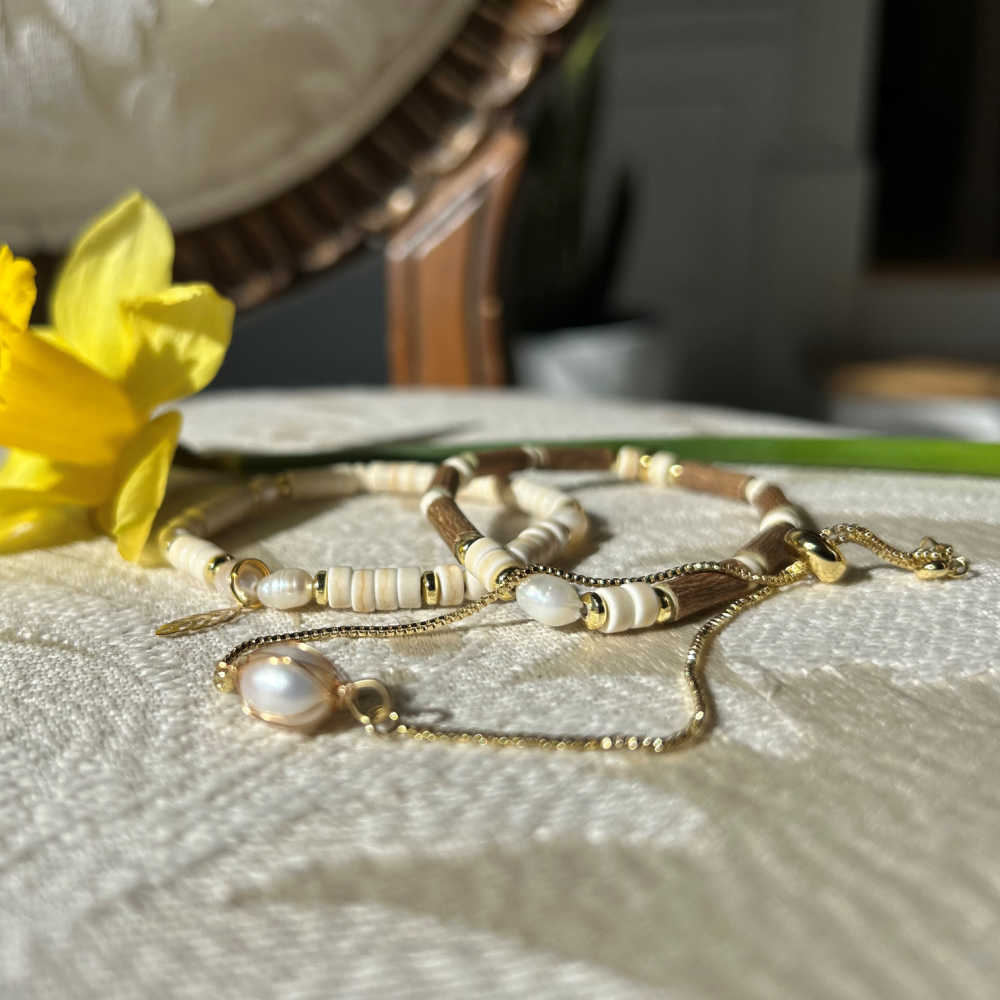 *LAST CHANCE* X20 | Freshwater Pearl Golden Bracelets