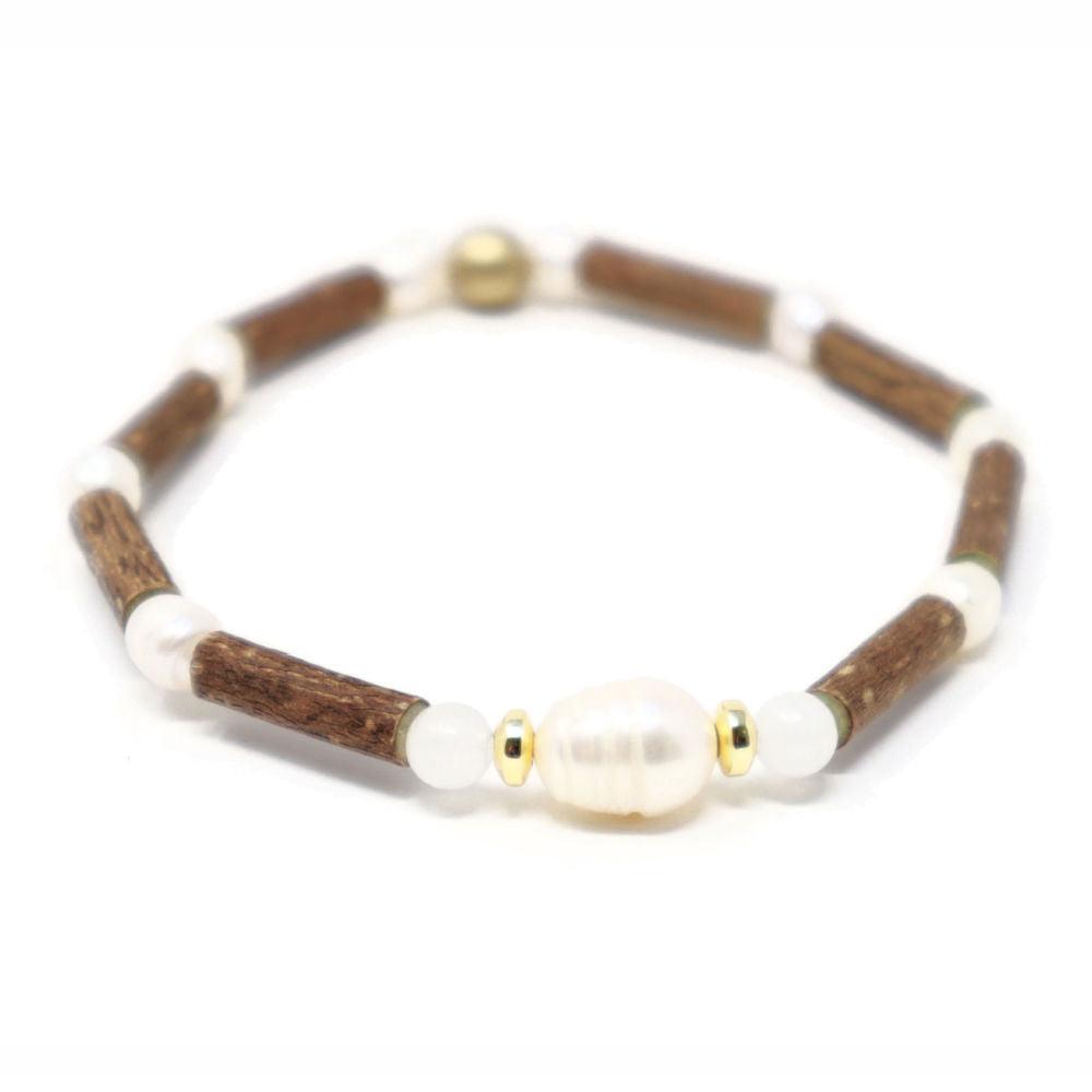 10 | Freshwater Pearls & White Quartz - Pur Noisetier | Pure Hazelwood