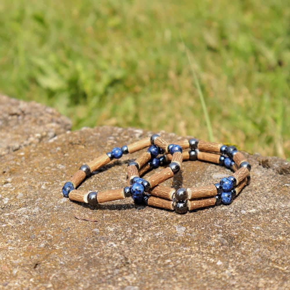 S15 | Hazel wood, blue labradorite & hematite