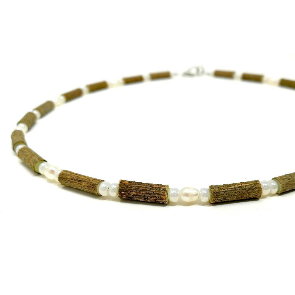 A04 | Hazel wood & freshwater pearls