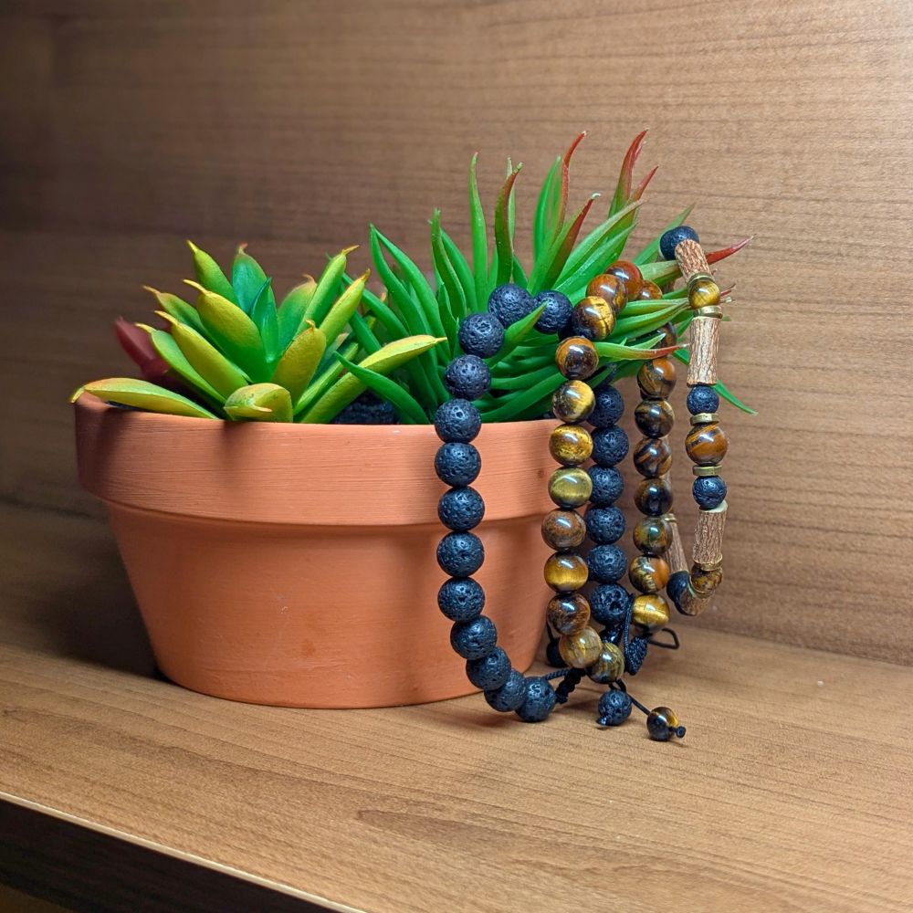 X36 | Trio de bracelets diffuseurs en oeil de tigre et pierre de lave