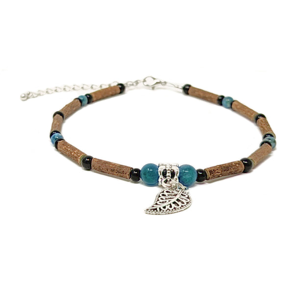 C04 Hazel wood & apatite