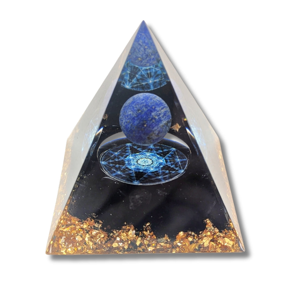 P06 | Pyramide en orgonite, obsidienne et lapis-lazuli