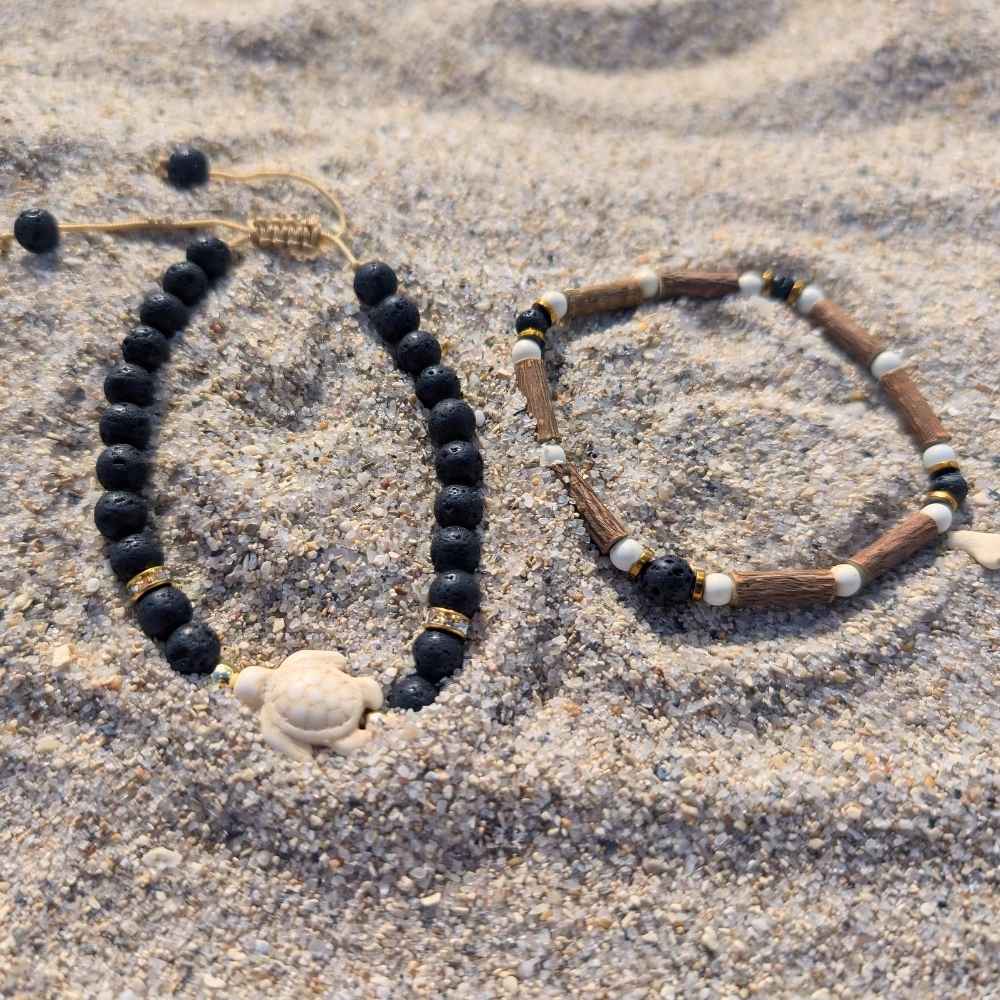 X13 | Howlite Turtle Gold & Black Diffuser Bracelets