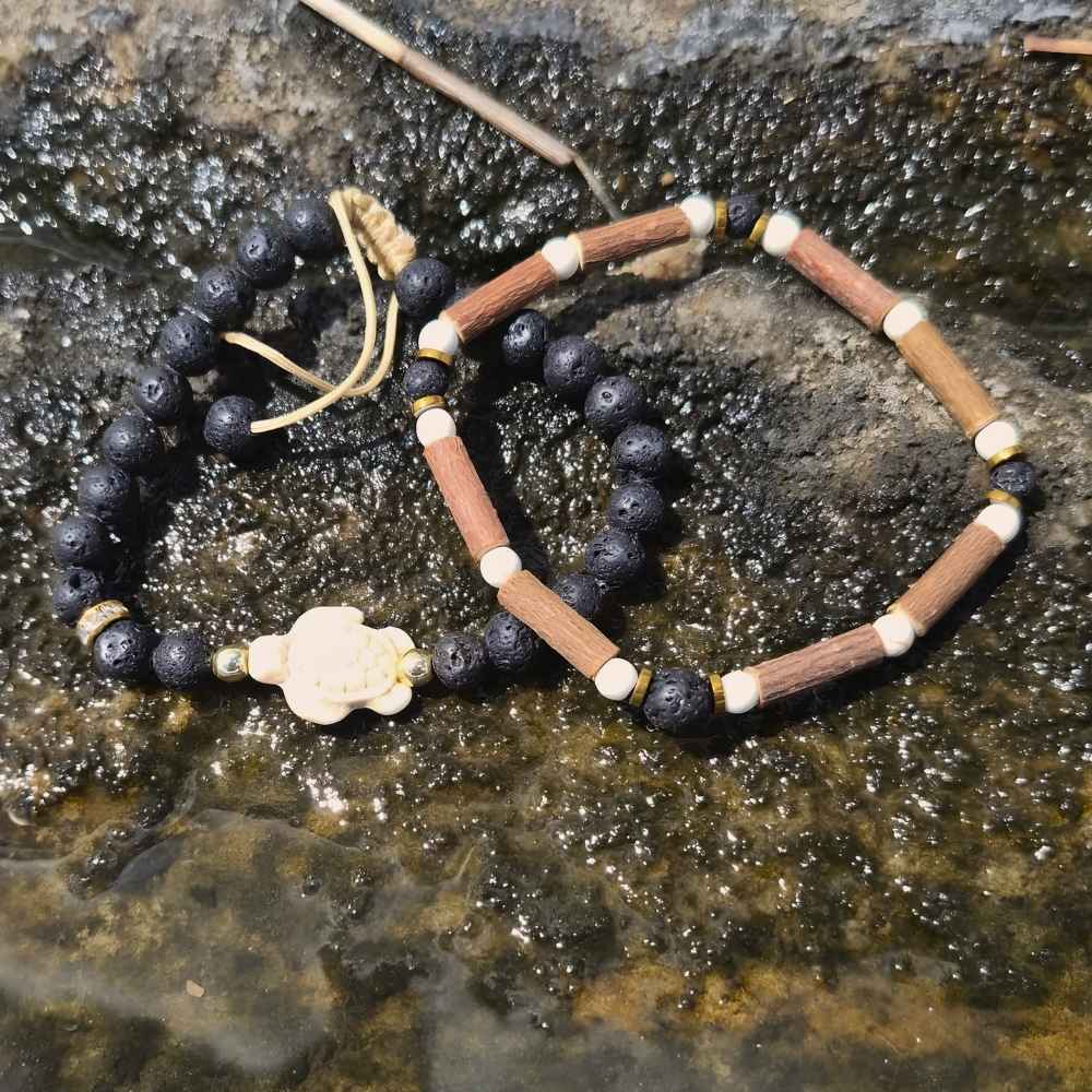 X13 | Howlite Turtle Gold & Black Diffuser Bracelets