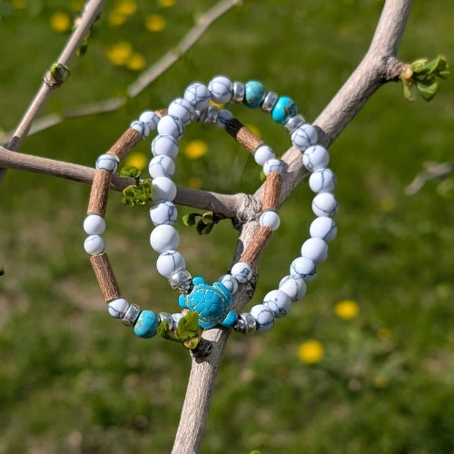 X31 | Howlite & Turquoise Turtle Bracelet
