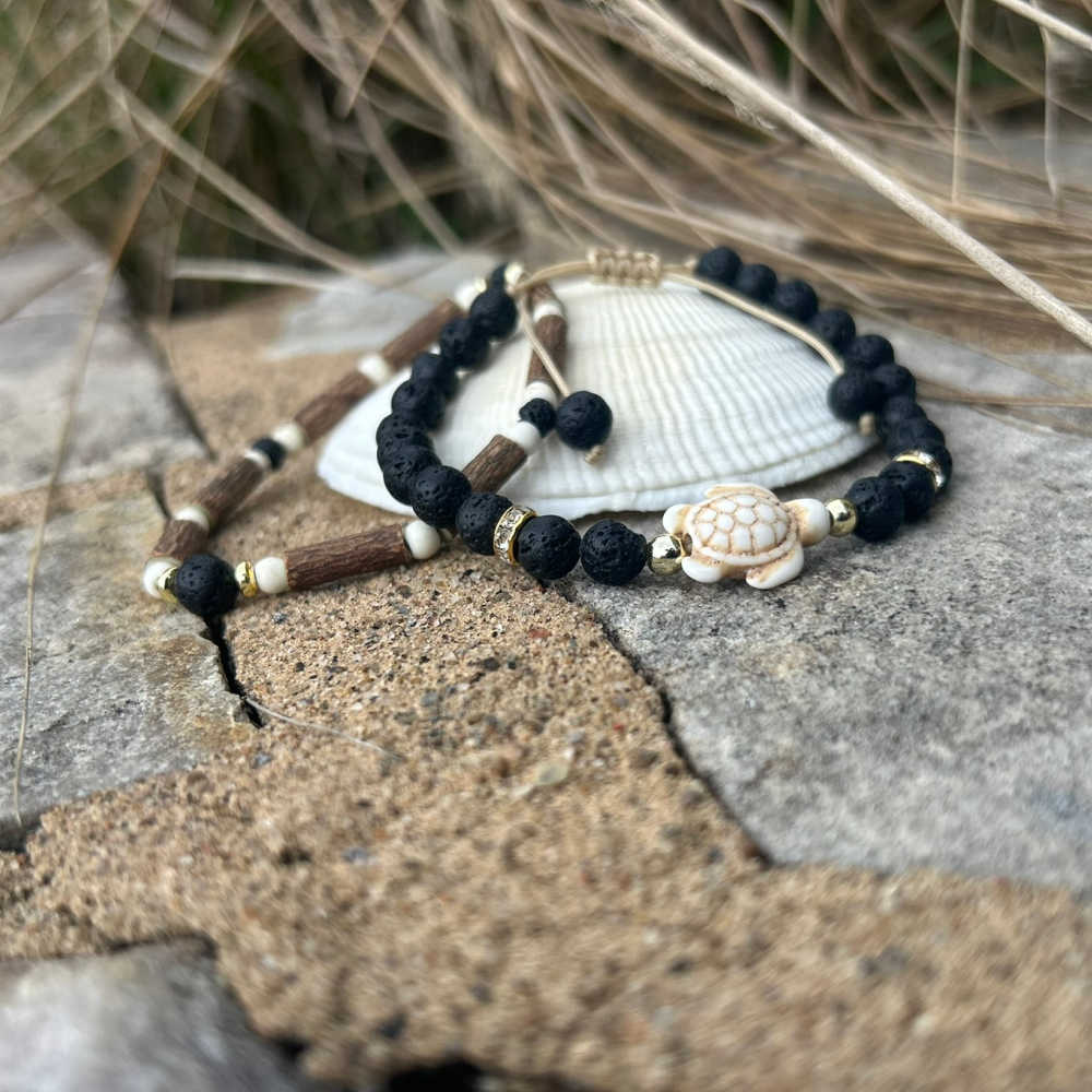 X13 | Howlite Turtle Gold & Black Diffuser Bracelets