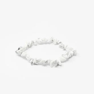 S91 | Bracelet chips de pierre howlite blanche